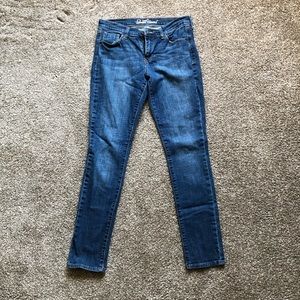 Old Navy Sweetheart Skinny Jeans